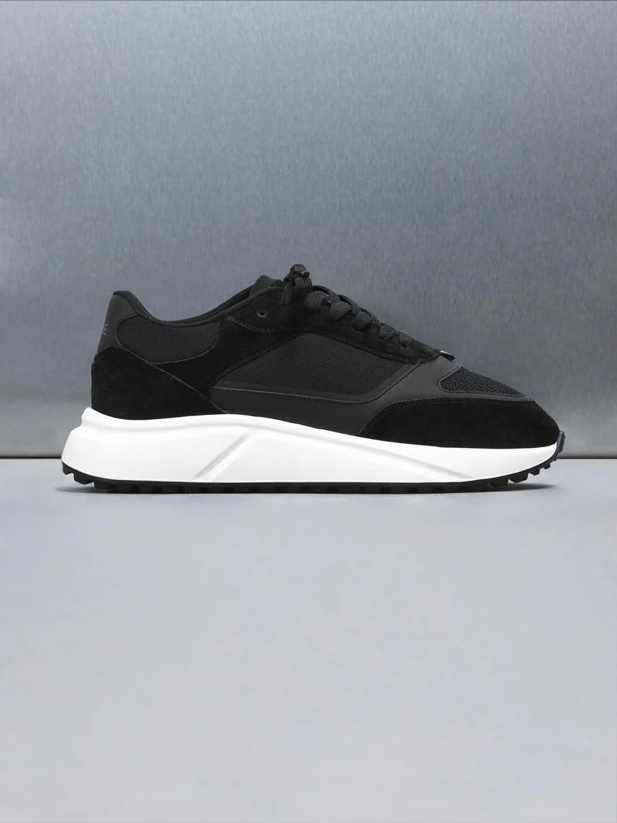 Technical 30 Sneakers - Black and White