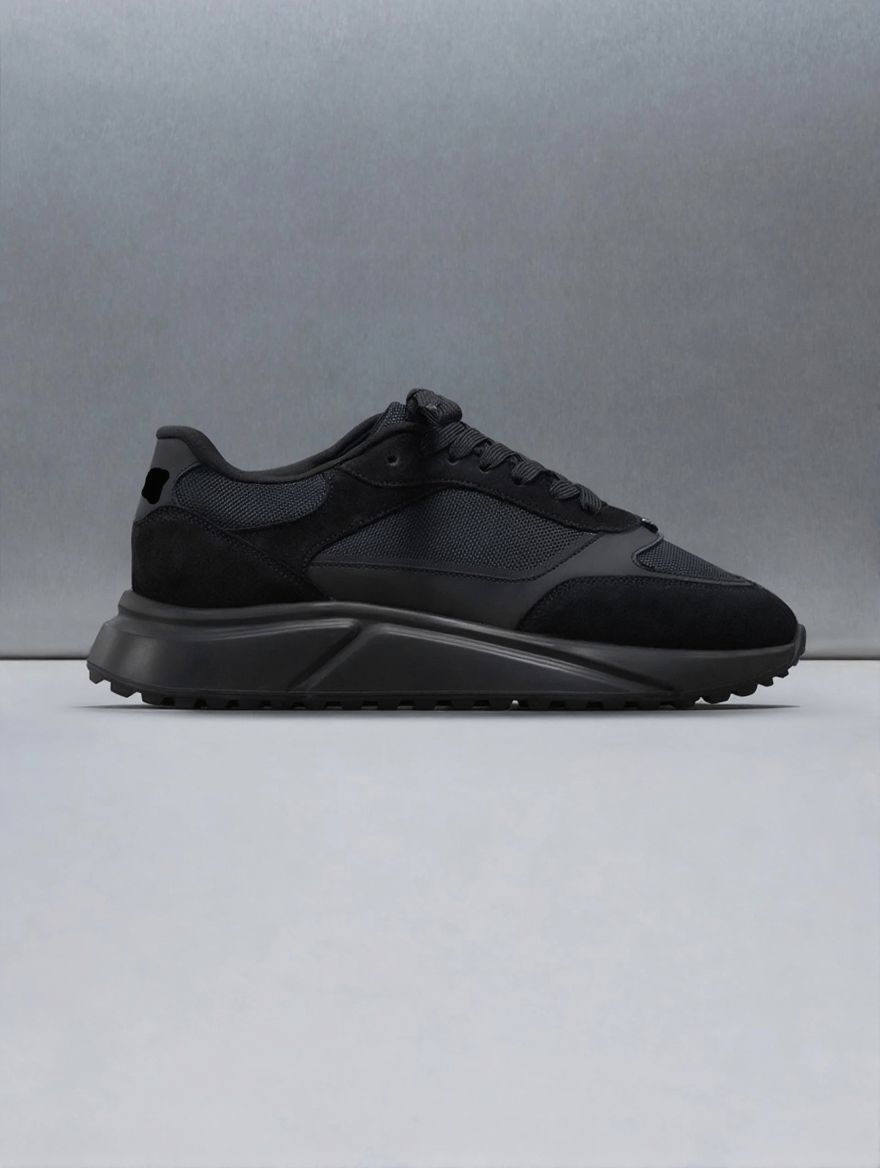 Technical 22 Sneakers - Black