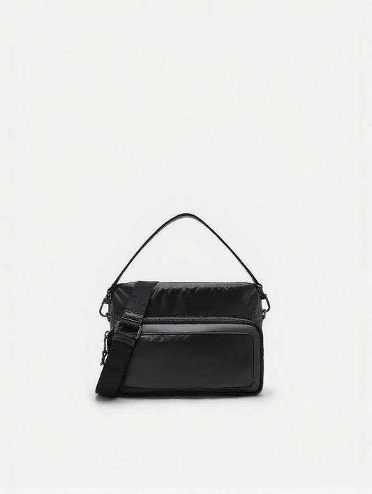 Classic Triple Messenger Bag